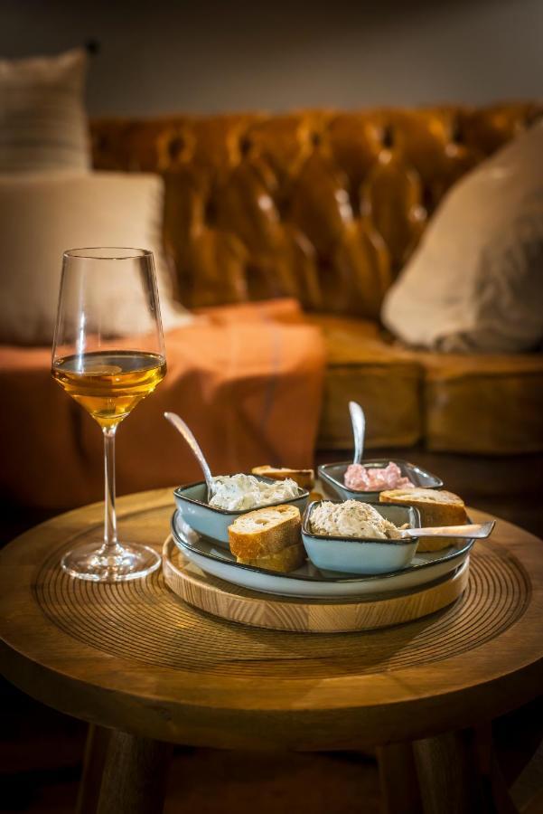 圣马丹德雷 Le Lanternon酒店 外观 照片